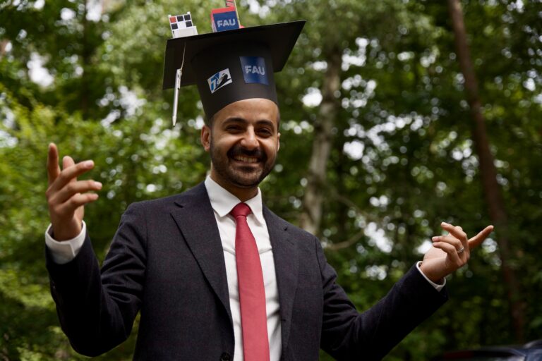 Herzlichen Glückwunsch zur Promotion!