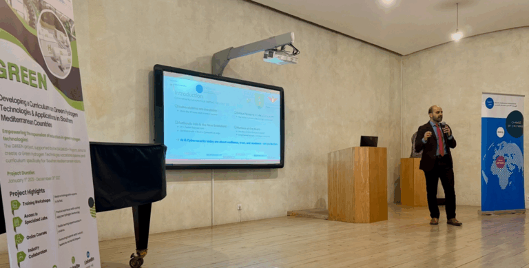 Loui Al Sardy Sprecher beim Transformative Sustainability Actions Workshop in Kairo