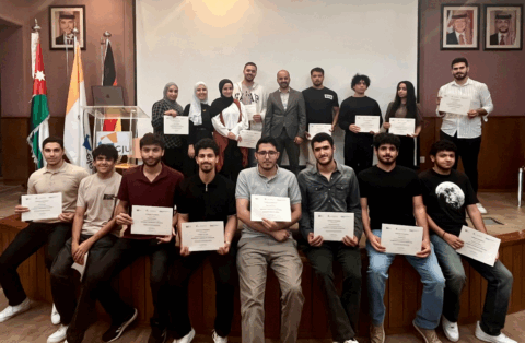 Teilnehmer am Flying Faculty Programm der GJU