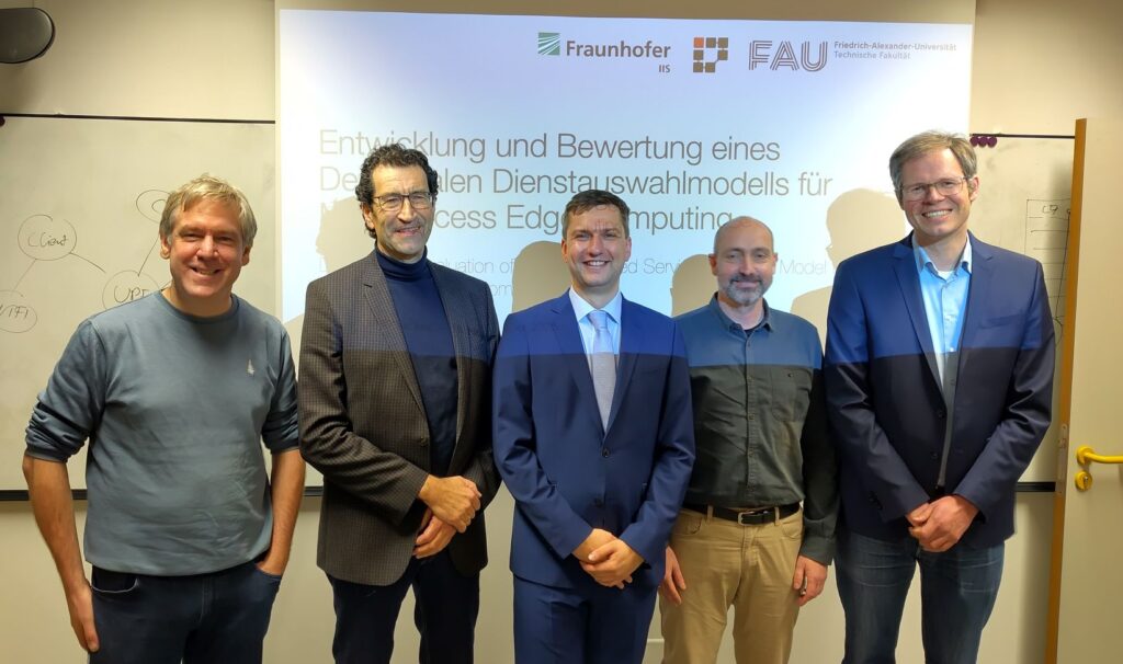 Gruppenbild im Rahmen der Promotion von M. Frei